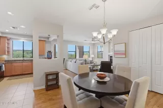 Photo #5: 7003104 Listing