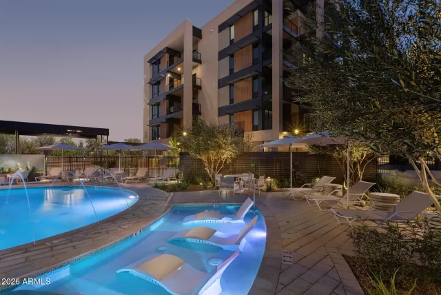 MLS: 7003296 Condo For Sale