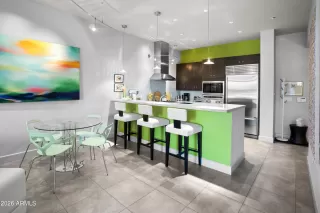 Photo #1: 7003343 Listing 