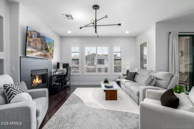 MLS: 7003473 Condo For Sale