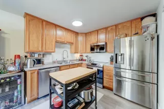 Photo #1: 7003839 Listing 