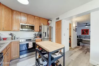 Photo #3: 7003839 Listing 