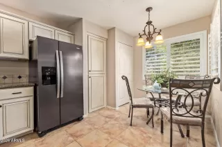 Photo #5: 7004015 Listing