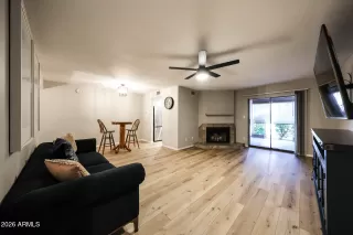 Photo #5: 7004257 Listing