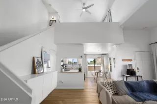 Photo #1: 7004281 Listing