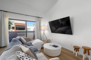 Photo #4: 7004281 Listing