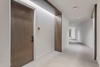 Photo #6: 7004283 Listing