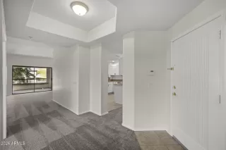 Photo #3: 7004327 Listing