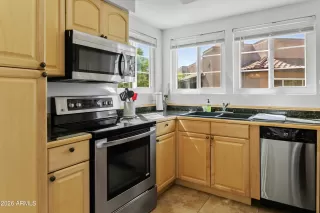 Photo #5: 7004419 Listing 