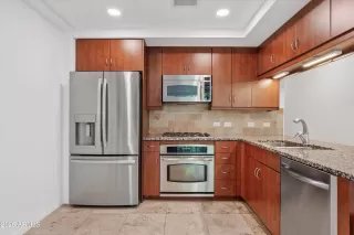 Photo #5: 7004509 Listing 