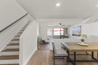 Photo #6: 7004560 Listing