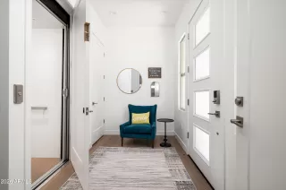 Photo #4: 7004717 Listing 