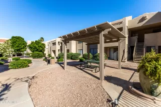 Photo #2: 7004800 Listing