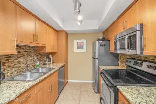 Photo #4: 7005132 Listing 