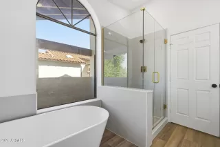 Photo #5: 7005206 Listing