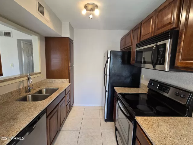 MLS: 7005360 Condo For Sale