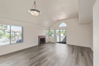 Photo #5: 7005513 Listing