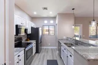 Photo #4: 7005639 Listing 