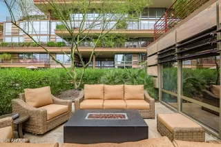 Photo #1: 7005647 Listing 