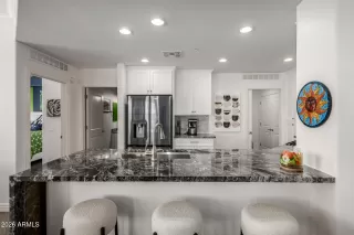 Photo #2: 7005756 Listing 