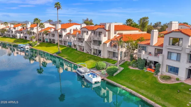 MLS: 7006008 Condo For Sale