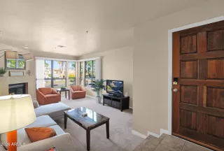 Photo #4: 7006008 Listing 