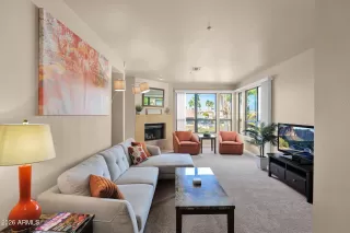 Photo #6: 7006008 Listing 