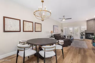 Photo #2: 7006280 Listing