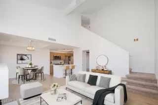 Photo #1: 7006440 Listing