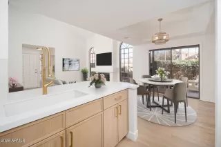 Photo #4: 7006440 Listing