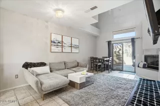 Photo #3: 7006453 Listing 