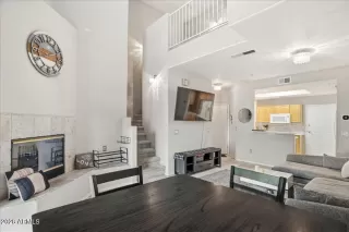 Photo #6: 7006453 Listing 