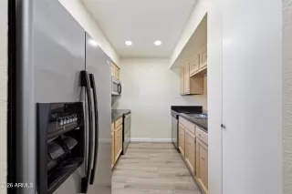 Photo #5: 7006712 Listing 