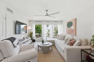 Photo #1: 7006739 Listing 