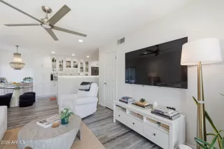 Photo #4: 7006739 Listing 