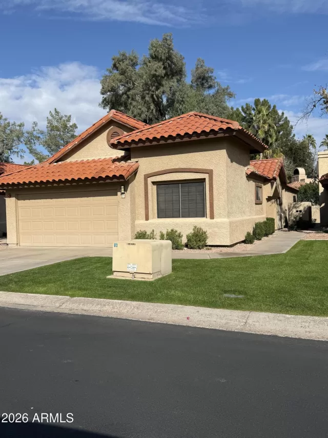 MLS: 7006807 Condo For Sale