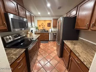 Photo #3: 7006815 Listing 