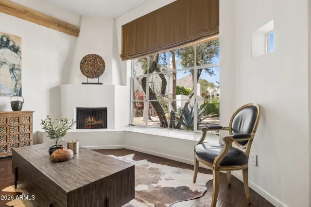 MLS: 7006874 Condo For Sale