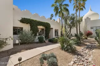 Photo #2: 7006874 Listing 