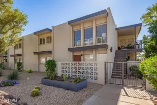 Photo #1: 7006953 Listing