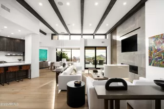 Photo #4: 7007088 Listing 