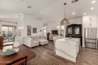 Photo #4: 7007106 Listing 