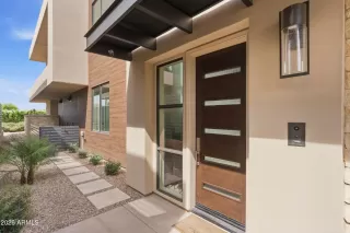 Photo #2: 7007143 Listing