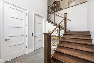 Photo #4: 7007143 Listing