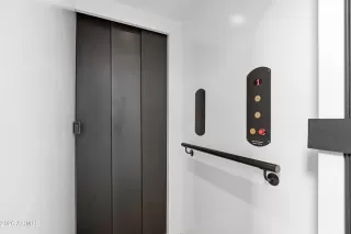 Photo #6: 7007143 Listing