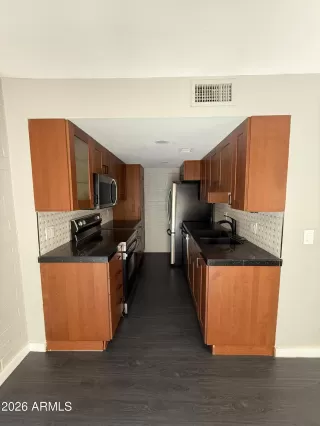 Photo #1: 7007777 Listing 