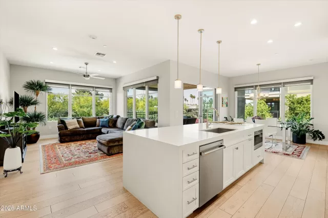 MLS: 7008346 Condo For Sale