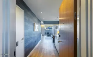 Photo #5: 7008425 Listing