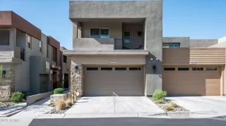 More Details about MLS # 7008572 : 11673 N 136TH STREET 2003#2003