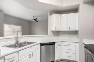 Photo #3: 7008739 Listing